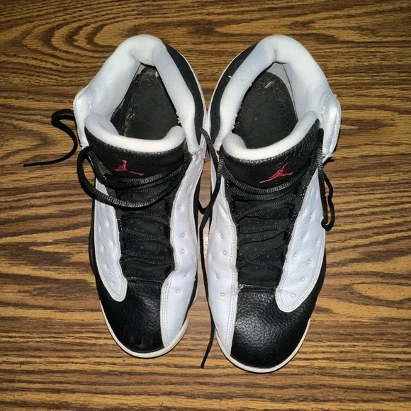 Jordan Black and White Sneakers - Picture 9 of 10